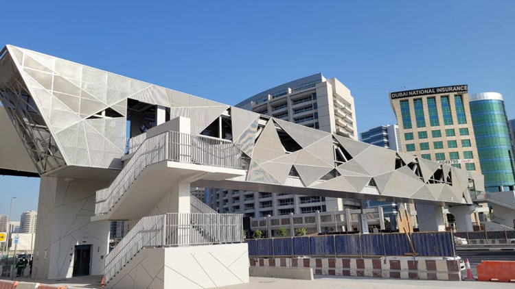 Entrance to the Jewel of the creek development