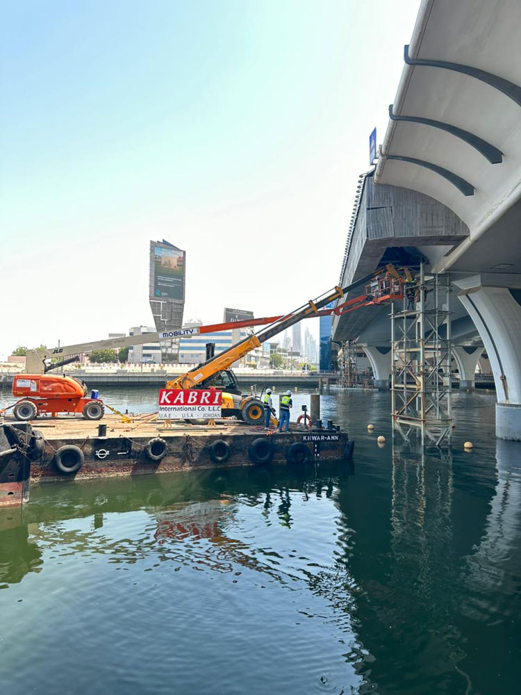 Maintenance operation of SH.Zayed Road Waterfall