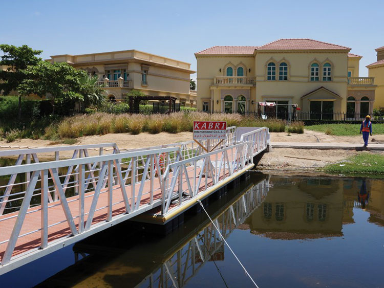 Flouting Bridge Jumeirah Island